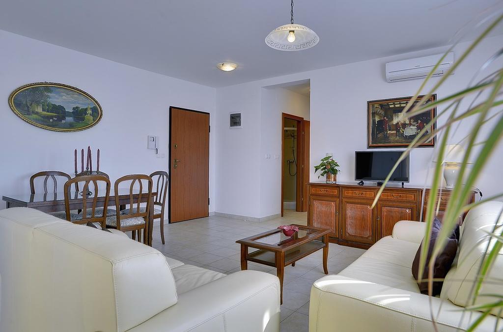 PUY Apartment Bella מראה חיצוני תמונה