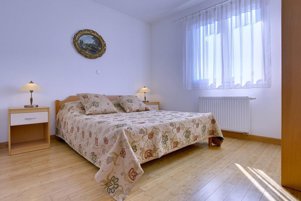 PUY Apartment Bella מראה חיצוני תמונה